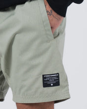 Charger l'image dans la galerie, Kingz Casual Shorts- Sage