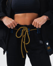 Lade das Bild in den Galerie-Viewer, Kimono BJJ (GI) Kingz Legenden sterben niemals Frauen