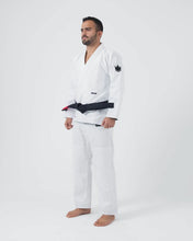 Lade das Bild in den Galerie-Viewer, Kimono BJJ (GI) Kingz Kore V2-White-White-Gürtel enthalten