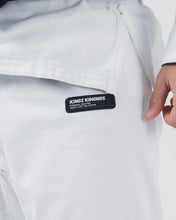 Lade das Bild in den Galerie-Viewer, Kimono BJJ (GI) Kingz Kore V2-White-White-Gürtel enthalten
