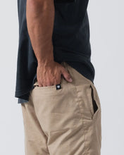 Carregar imagem no visualizador da galeria, Kingz Casual Shorts- Khaki