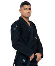 Lade das Bild in den Galerie-Viewer, Kimono BJJ (GI) Tatami Elements Superlite - Schwarz - weißer Gürtel enthalten