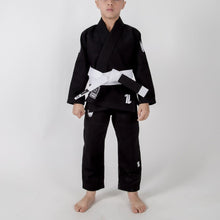 Carregar imagem no visualizador da galeria, Kimono Kingz Kid´s The One Negro con cinturón blanco - StockBJJ