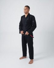 Lade das Bild in den Galerie-Viewer, Kimono BJJ (GI) Kingz Comp 450 V6- Schwarz/Schwarz