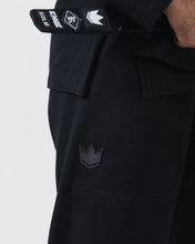 Lade das Bild in den Galerie-Viewer, Kimono BJJ (GI) Kingz Comp 450 V6- Schwarz/Schwarz