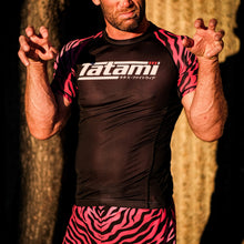 Carregar imagem no visualizador da galeria, Rashguard Recarge Tatami- Pink