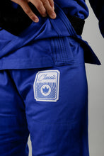 Lade das Bild in den Galerie-Viewer, Kimono BJJ (GI) Kingz Classic 3.0 Women's Blue mit weißem Gürtel enthalten