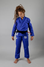 Lade das Bild in den Galerie-Viewer, Kimono BJJ (GI) Kingz Classic 3.0 Women's Blue mit weißem Gürtel enthalten