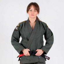 Cargar imagen en el visor de la galería, Kimono BJJ (Gi) Tatami Ladies Nova Absolute - Kaki - CINTURÓN BLANCO INCLUIDO