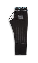 Lade das Bild in den Galerie-Viewer, Kimono BJJ (GI) Moskova 2023 Limited Edition- Schwarz/Weiß/Aqua