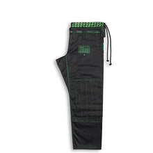 Lade das Bild in den Galerie-Viewer, Kimono Moskova 2020 Limited Edition Gi- Niho Mako- Adultos - StockBJJ