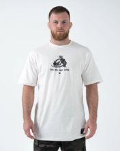 Carregar imagem no visualizador da galeria, Kingz Less Talk T-Shirt
