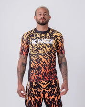 Load image into Gallery viewer, Rashguard Kingz Flame

