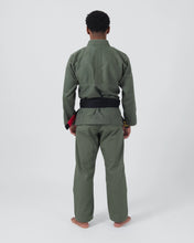 Lade das Bild in den Galerie-Viewer, The ONE Jiu Jitsu Gi - Military Green - Limited Edition

