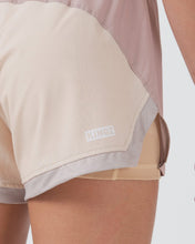 Carregar imagem no visualizador da galeria, Hybrid Women´s Shorts- Terra Soil

