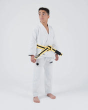Load image into Gallery viewer, Kimono BJJ (GI) Kingz Kore Youth 2.0. White with white belt
