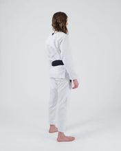 Carregar imagem no visualizador da galeria, Kimono BJJ (GI) Kingz Kore V2 Mulheres - Blanco - Belth
