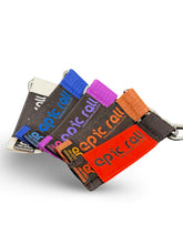 Charger l&#39;image dans la galerie, Keychains &quot;Graduates&quot; Roll Epic
