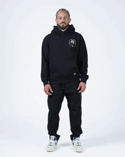 Lade das Bild in den Galerie-Viewer, Kingz Gentle Art Hoodie- Schwarz
