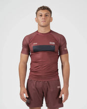 Carregar imagem no visualizador da galeria, Trooper Rashguard - Maroon
