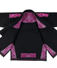 Load image into Gallery viewer, Kimono BJJ ( Gi) Tatami Recharge- Pink
