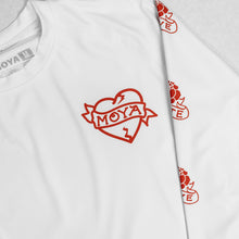 Lade das Bild in den Galerie-Viewer, Love X Hate White LS Rashguard
