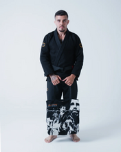 Lade das Bild in den Galerie-Viewer, Kimono Kingz Legends Never Die Respect - Schwarz
