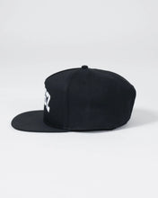 Load image into Gallery viewer, Slice Snapbback- Black
