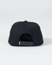 Load image into Gallery viewer, Slice Snapbback- Black
