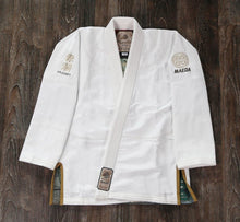 Carregar imagem no visualizador da galeria, Kimono Akashio Limited Edition Jiu Jitsu Gi- Blanco - StockBJJ
