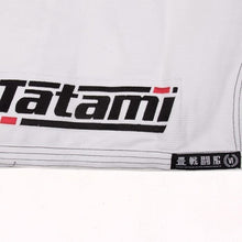 Load image into Gallery viewer, Tatami Ladies Estilo 6.0- Blanco y Negro - StockBJJ
