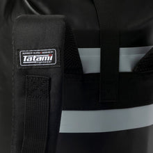 Carregar imagem no visualizador da galeria, Tatami Dry Tech Gear Bag- Gris y Negro - StockBJJ
