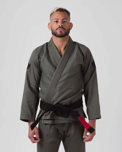 Kimono BJJ (GI) Kingz der einmilitärische grün-weiße Gürtel eingeschlossen