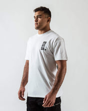 Lade das Bild in den Galerie-Viewer, Kingz BJJ Graffiti t -Shirt
