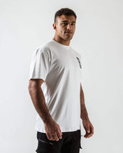 Lade das Bild in den Galerie-Viewer, Kingz BJJ Graffiti t -Shirt
