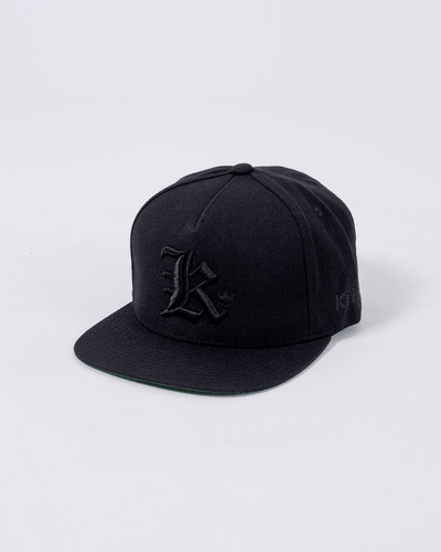 Kingz Old English K Snapback- Preto