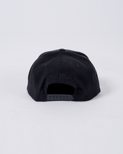 Load image into Gallery viewer, Kingz Old English K Snapback-Black
