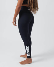Load image into Gallery viewer, Kingz Kore Women´s Grappling Spats- Black
