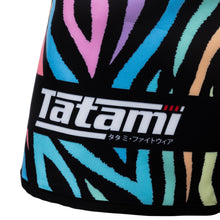 Carregar imagem no visualizador da galeria, Os shorts de luta recarregam Tatami- neon
