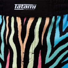 Cargar imagen en el visor de la galería, Fight Shorts Recharge Tatami- Neon
